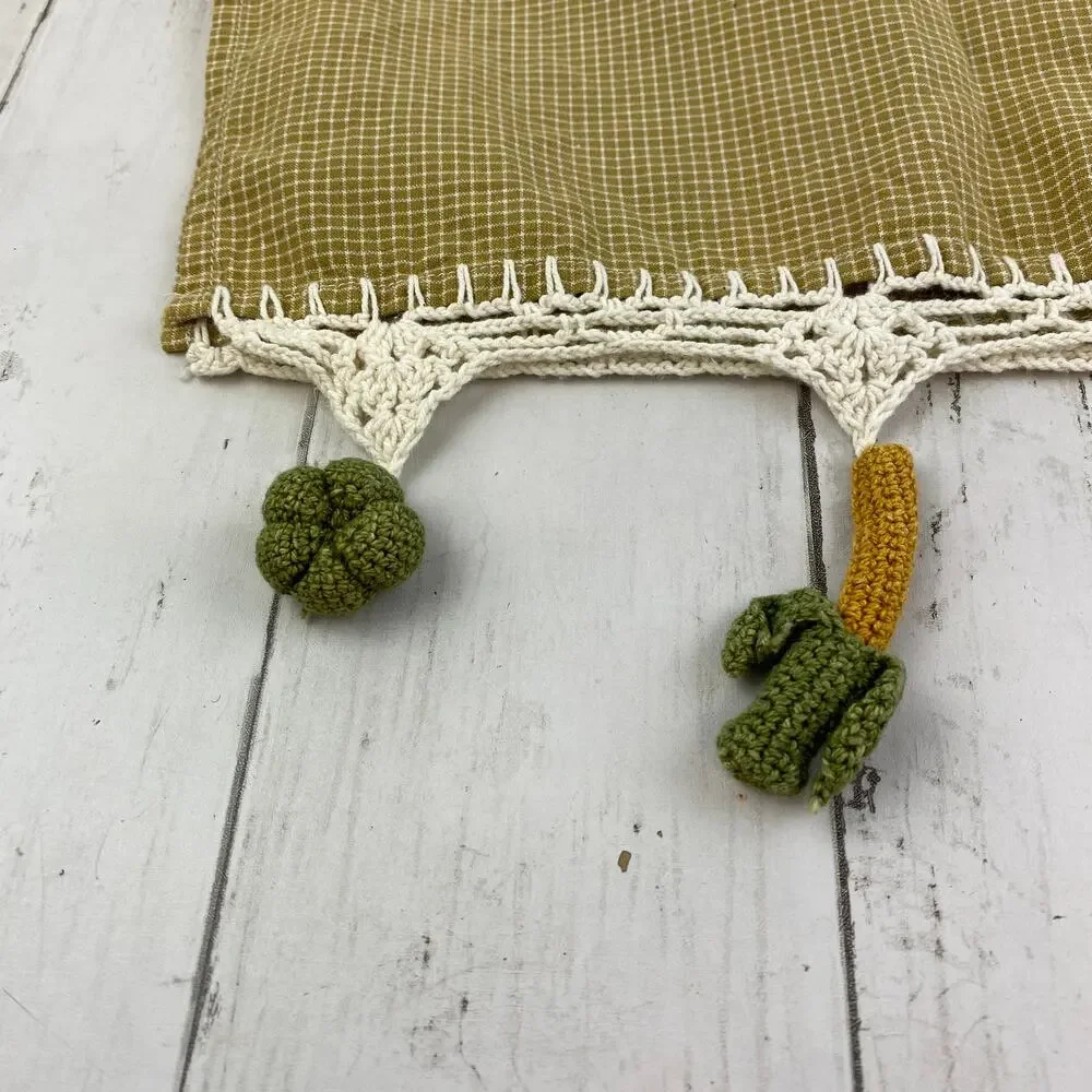 VTG 3d Crocheted Veggie & Fruit Green Edge Kitchen Hand Tea Towels - Picture 9 of 10